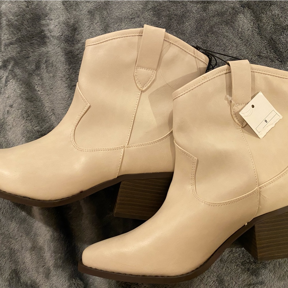 Off White Cowgirl Booties